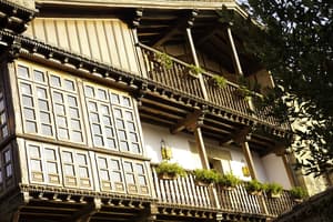 thumbnail: Exterior