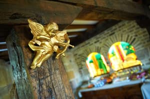 thumbnail: Interior detail