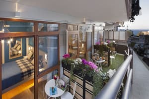 thumbnail: Terrace/patio