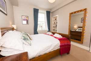 thumbnail: Room amenity