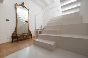 thumbnail: Interior