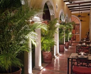 thumbnail: Restaurant