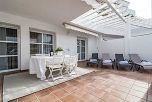 thumbnail: Terrace/patio