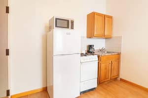 thumbnail: Private kitchenette