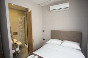 thumbnail: Room