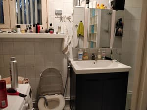 thumbnail: Bathroom