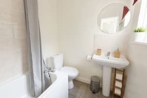 thumbnail: Bathroom