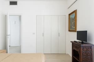 thumbnail: Room amenity