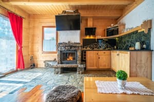 thumbnail: Living area