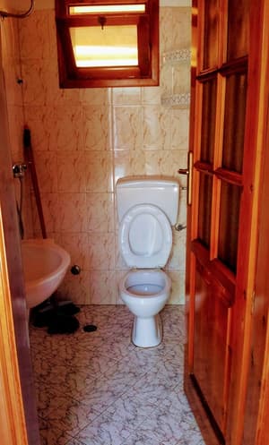 thumbnail: Bathroom