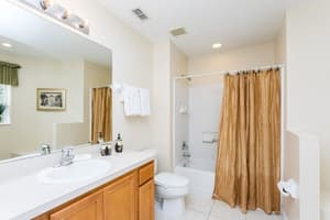thumbnail: Interior entrance