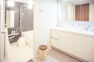 thumbnail: Bathroom