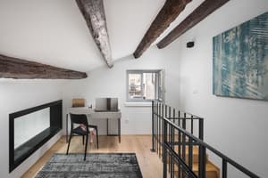 thumbnail: Interior
