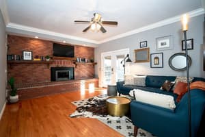 thumbnail: Living area