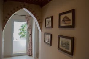 thumbnail: Interior detail