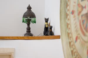thumbnail: Interior detail