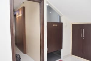 thumbnail: Interior