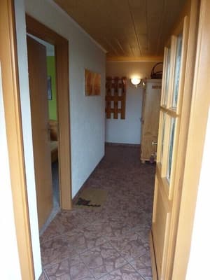 thumbnail: Hallway