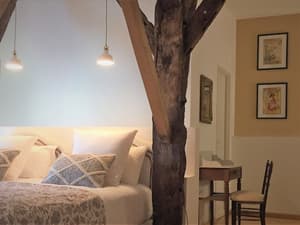 thumbnail: Room amenity