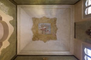 thumbnail: Interior detail