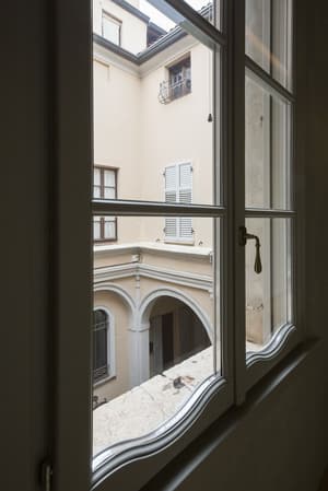 thumbnail: Interior detail