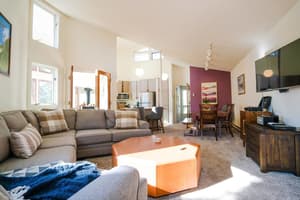 thumbnail: Living room