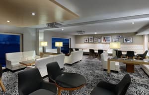 thumbnail: Lobby lounge
