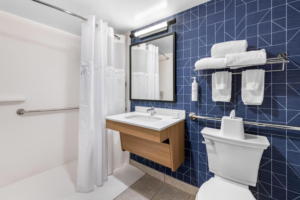 Bathroom shower