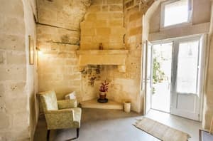 thumbnail: Interior
