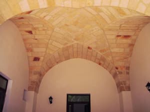 thumbnail: Interior entrance