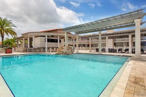 thumbnail: Private pool