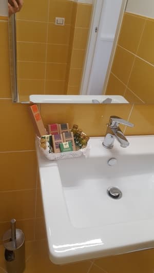 thumbnail: Bathroom