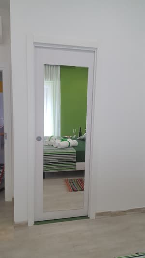 thumbnail: Room amenity
