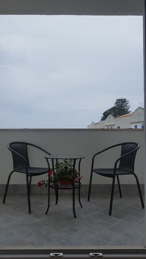 thumbnail: Balcony