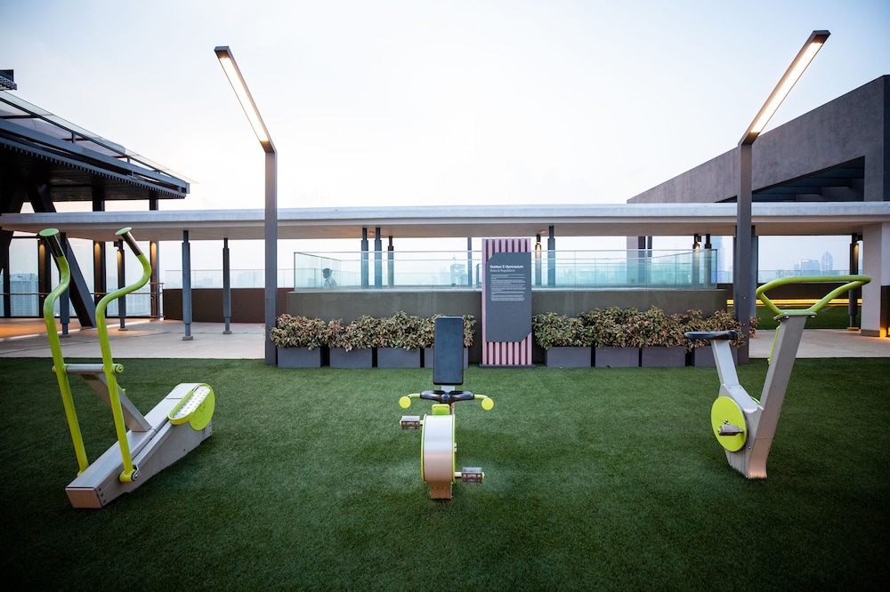 Sundeck