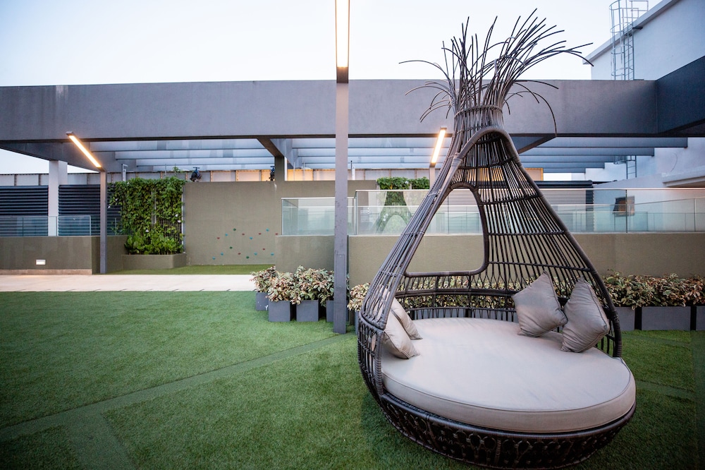 Sundeck