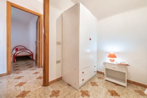 thumbnail: Room amenity