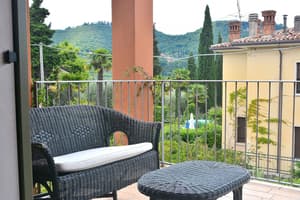 thumbnail: Terrace/patio