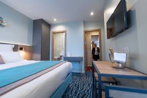 thumbnail: Room