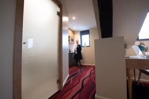 thumbnail: Room amenity