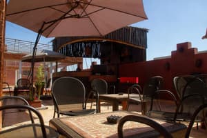 thumbnail: Outdoor dining