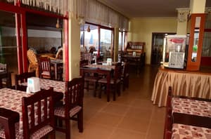 thumbnail: Breakfast area