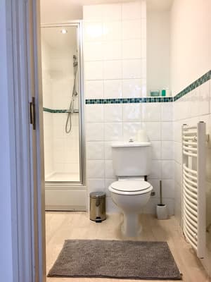 thumbnail: Bathroom