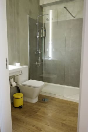 thumbnail: Bathroom