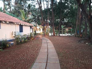 thumbnail: Exterior