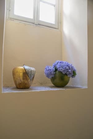 thumbnail: Interior detail