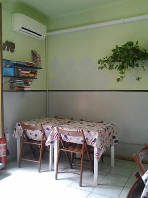 thumbnail: Breakfast area