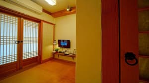 thumbnail: 16d734f14f359a73014f9568d94cd210.jpg