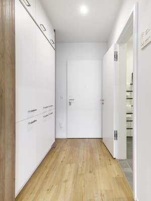 thumbnail: Interior detail