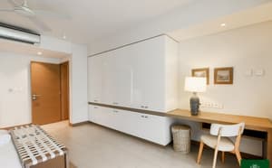 thumbnail: Room